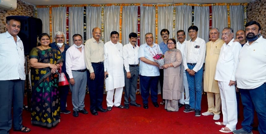 મુંબઈ ખાતે આવેલ શ્રી લોહાણા મહાપરિષદ નિર્વાસિત ગૃહ અને મહિલા ઉદ્યોગ ગૃહ ટ્રસ્ટની માતૃસંસ્થા શ્રી લોહાણા મહાપરિષદના પ્રમુખ શ્રી સતિષભાઈ વિઠ્ઠલાણી દ્વારા રવિવાર તારીખ ૨૭ જૂન ૨૦૨૧ ના શુભેચ્છા મુલાકાત